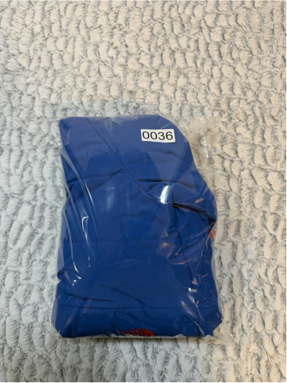 The North Face Hooded Full Zip One-Piece Snowsuit Blue/Red 3-6 Months - Picture 8 of 8